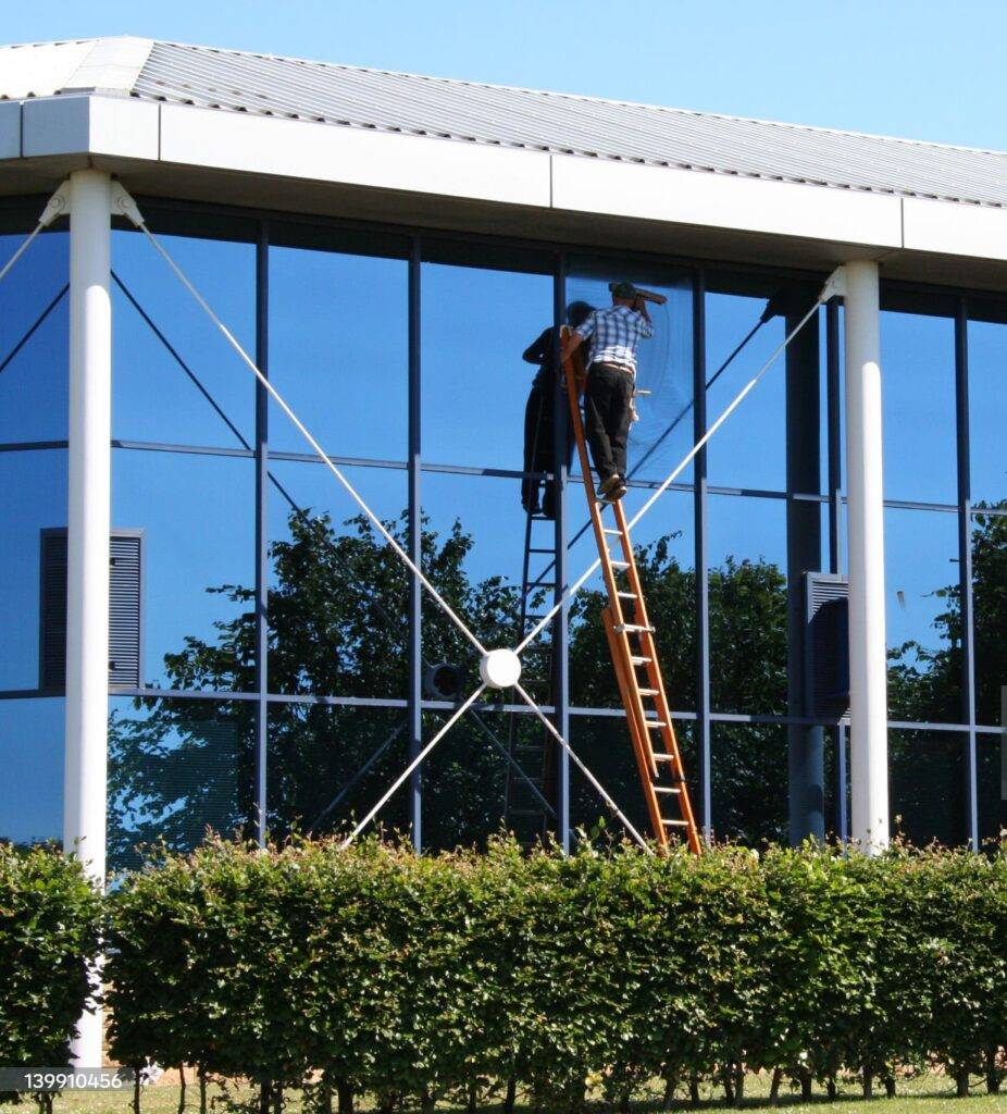 commercial glass replacement process